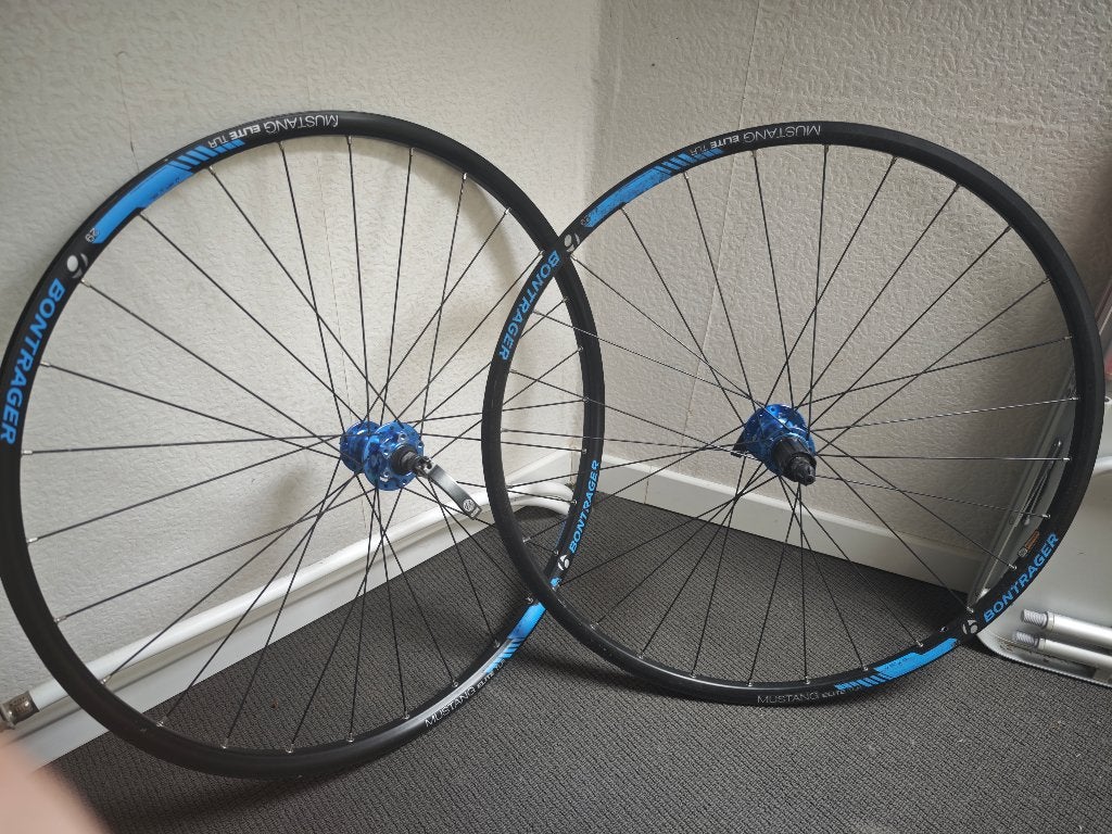 Bontrager Mustang Elite TLR 29 inch MTB wielset, Fietsen en Brommers, Ophalen, Remmen, Zo goed als nieuw, Bontrager