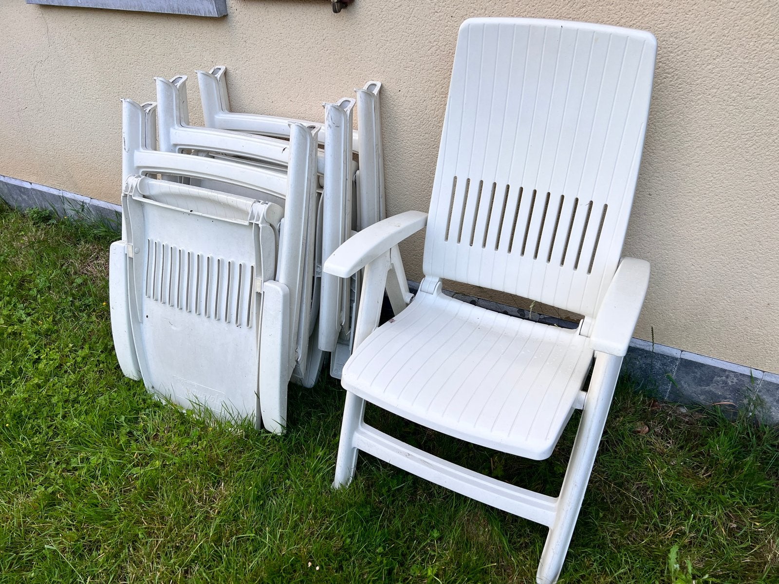 HARTMAN - 4 CHAISES DE JARDIN EN TRES BON ETAT !, Jardin & Terrasse, Chaises de jardin, Enlèvement, Comme neuf, Plastique, Pliant