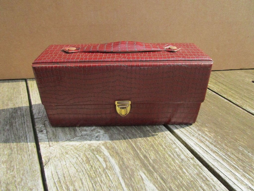 vintage muziek cassette valiesje, CD & DVD, Cassettes audio, Enlèvement ou Envoi, Comme neuf, Accessoires, Avec boîte de rangement, étagère ou coffret