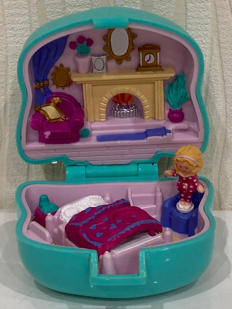 vente de grenier : boîte Polly Pocket Cuddly Kitten 1993, Enlèvement ou Envoi