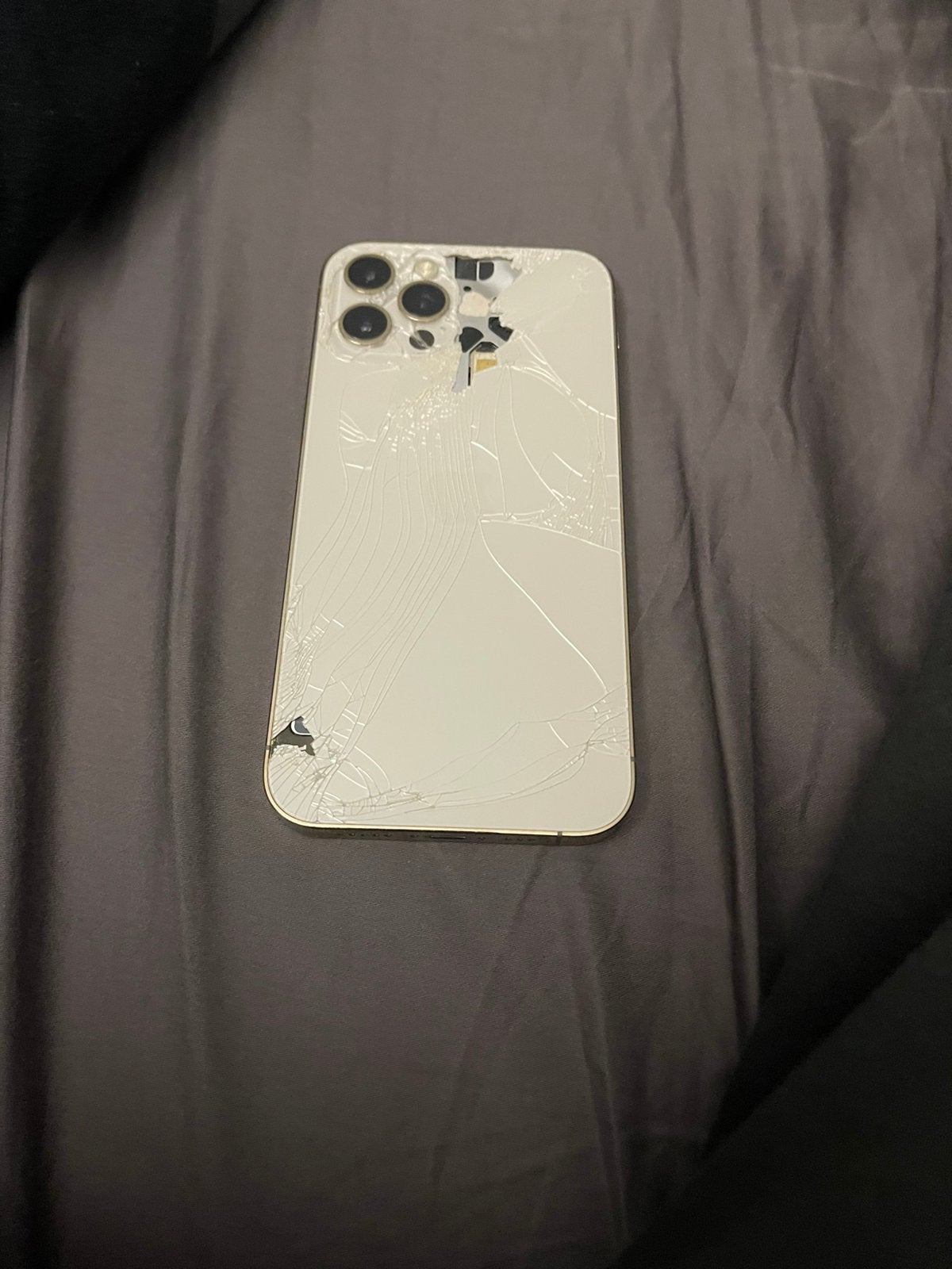 Apple iPhone 12 Pro 128 Go, batterie neuve, Enlèvement, Comme neuf