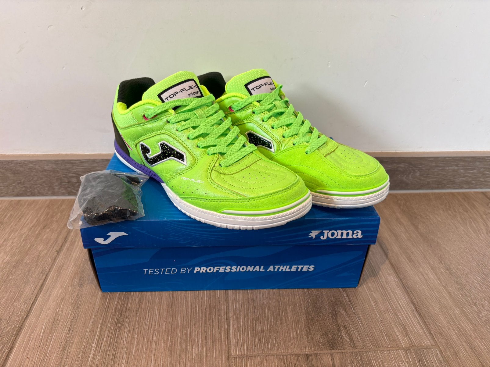 Joma Top Flex vert fluo taille 43 neuf, Enlèvement ou Envoi, Neuf, Chaussures
