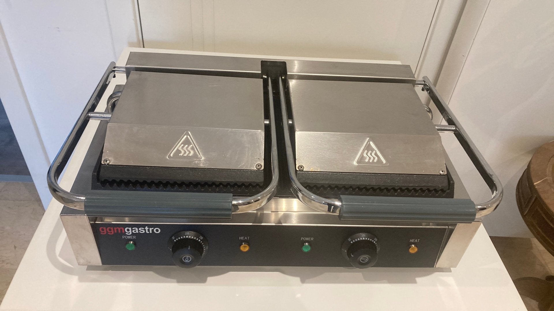 Contactgrill GGM Gastro, Enlèvement, Utilisé