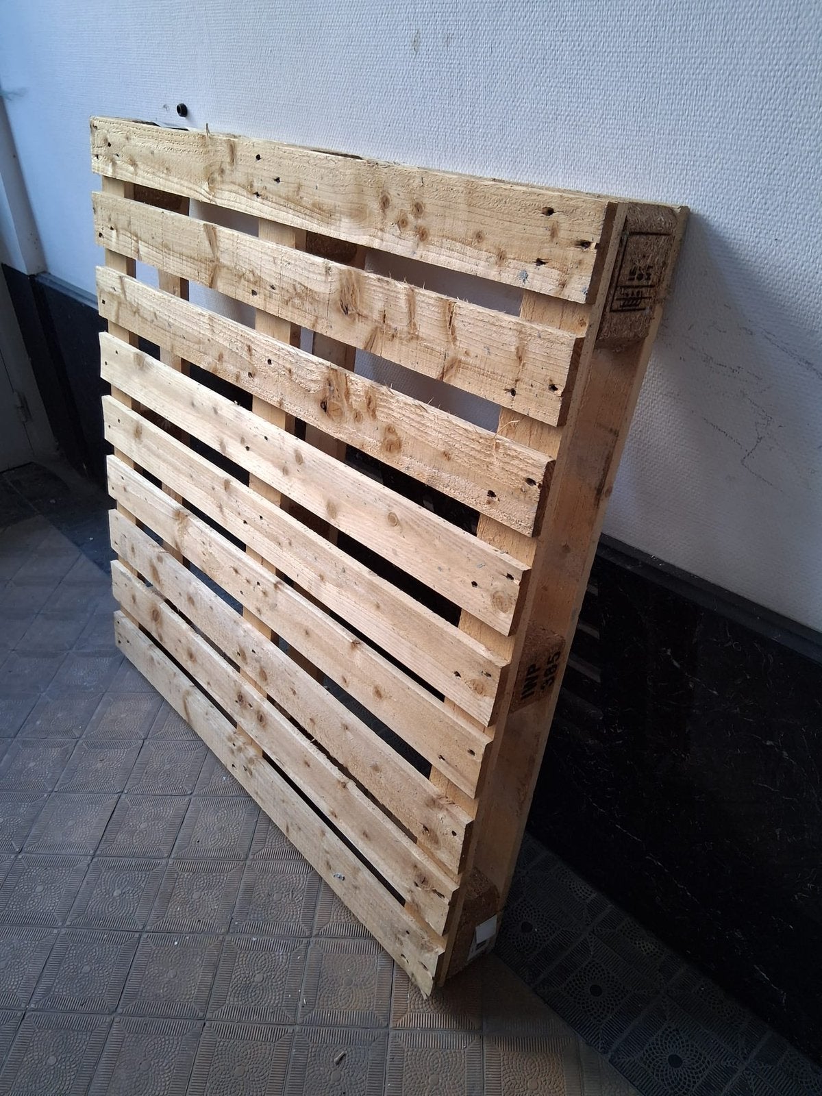 Pallet, Enlèvement ou Envoi, Comme neuf