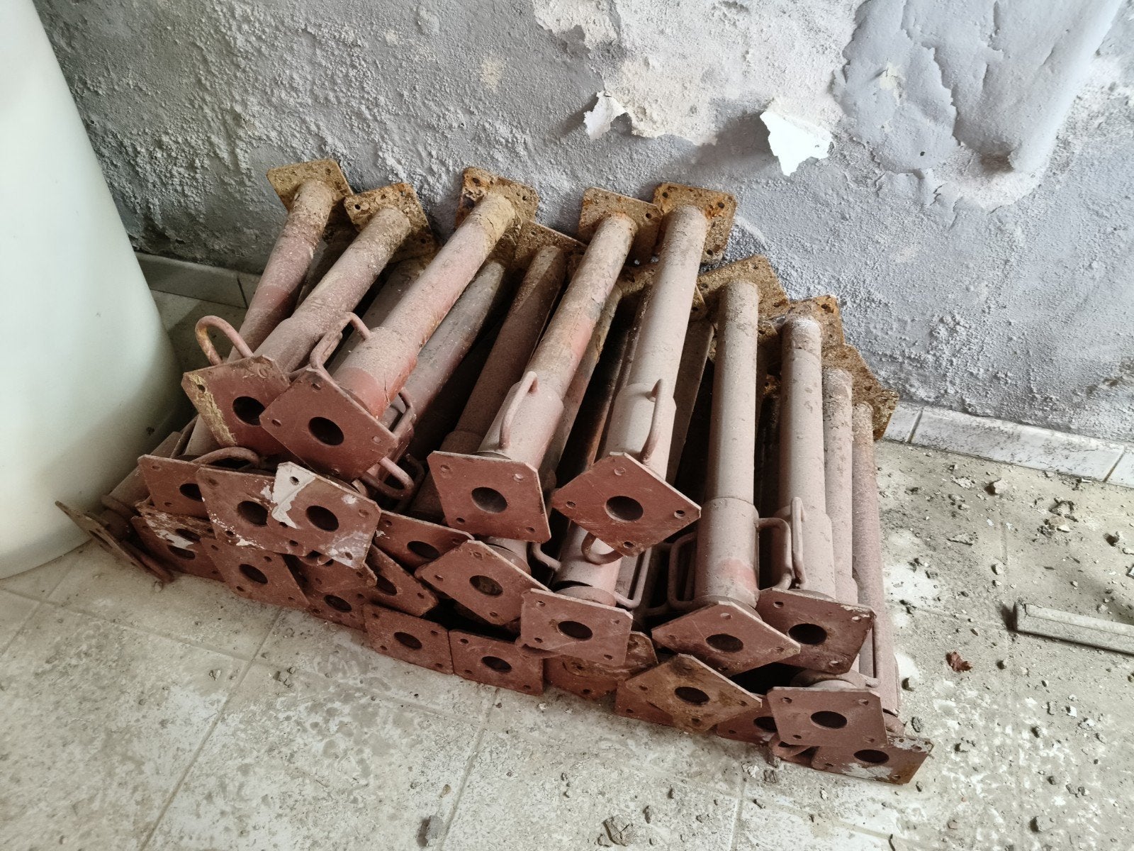 schoren 51 tot 80cm 30stuks, Doe-het-zelf en Bouw, Ophalen, Gebruikt