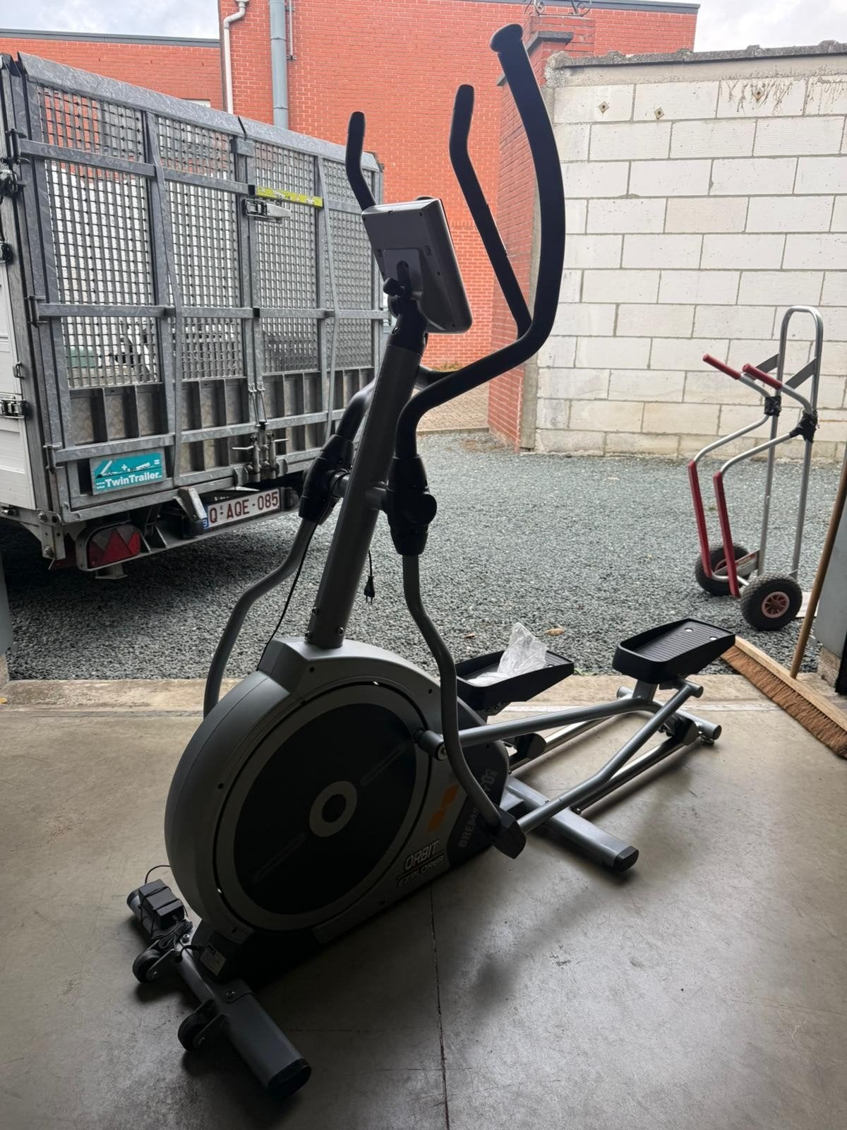 crosstrainer, Sport en Fitness, Fitnessmaterialen, Ophalen, Zo goed als nieuw
