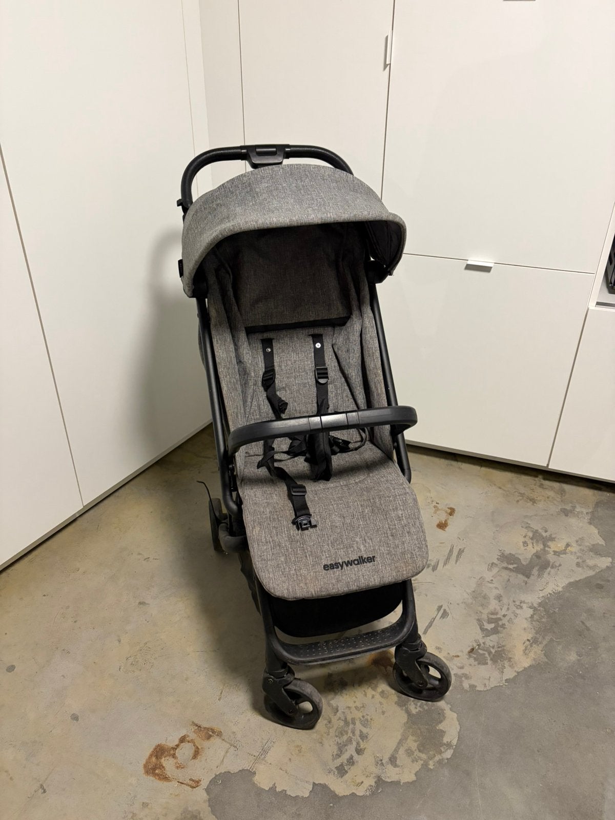 Easywalker Miley Granite Grey, Kinderen en Baby's, Ophalen, Zo goed als nieuw, Overige merken, Verstelbare rugleuning