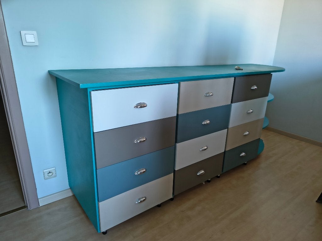 unieke en stevige houten ladenkast, Huis en Inrichting, Ophalen, 5 laden of meer, Zo goed als nieuw, 200 cm of meer