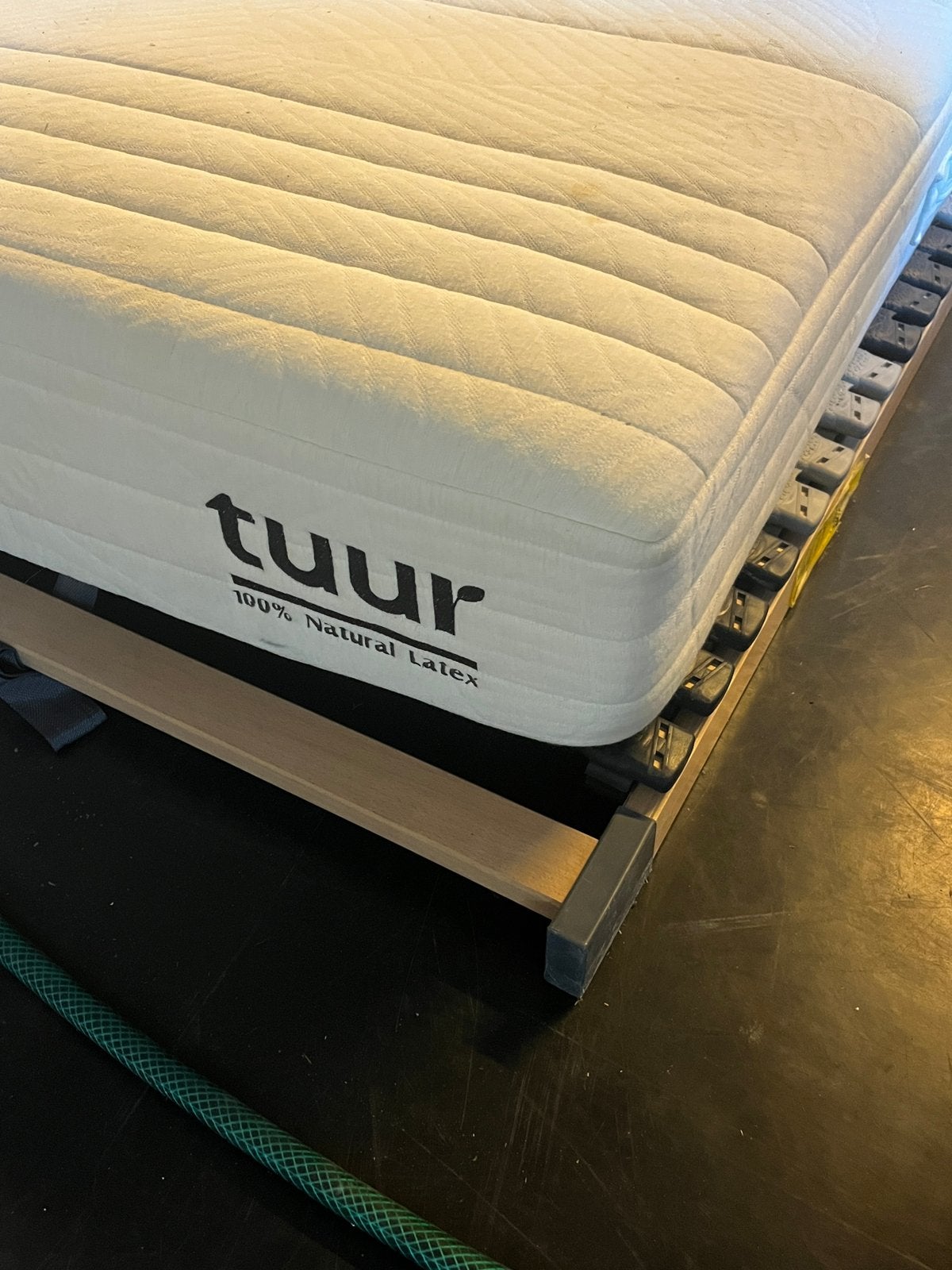 Tuur Spring Matras 180 x 200 cm, natuurlatex matras, Huis en Inrichting, Ophalen, Gebruikt, Tweepersoons, Matras