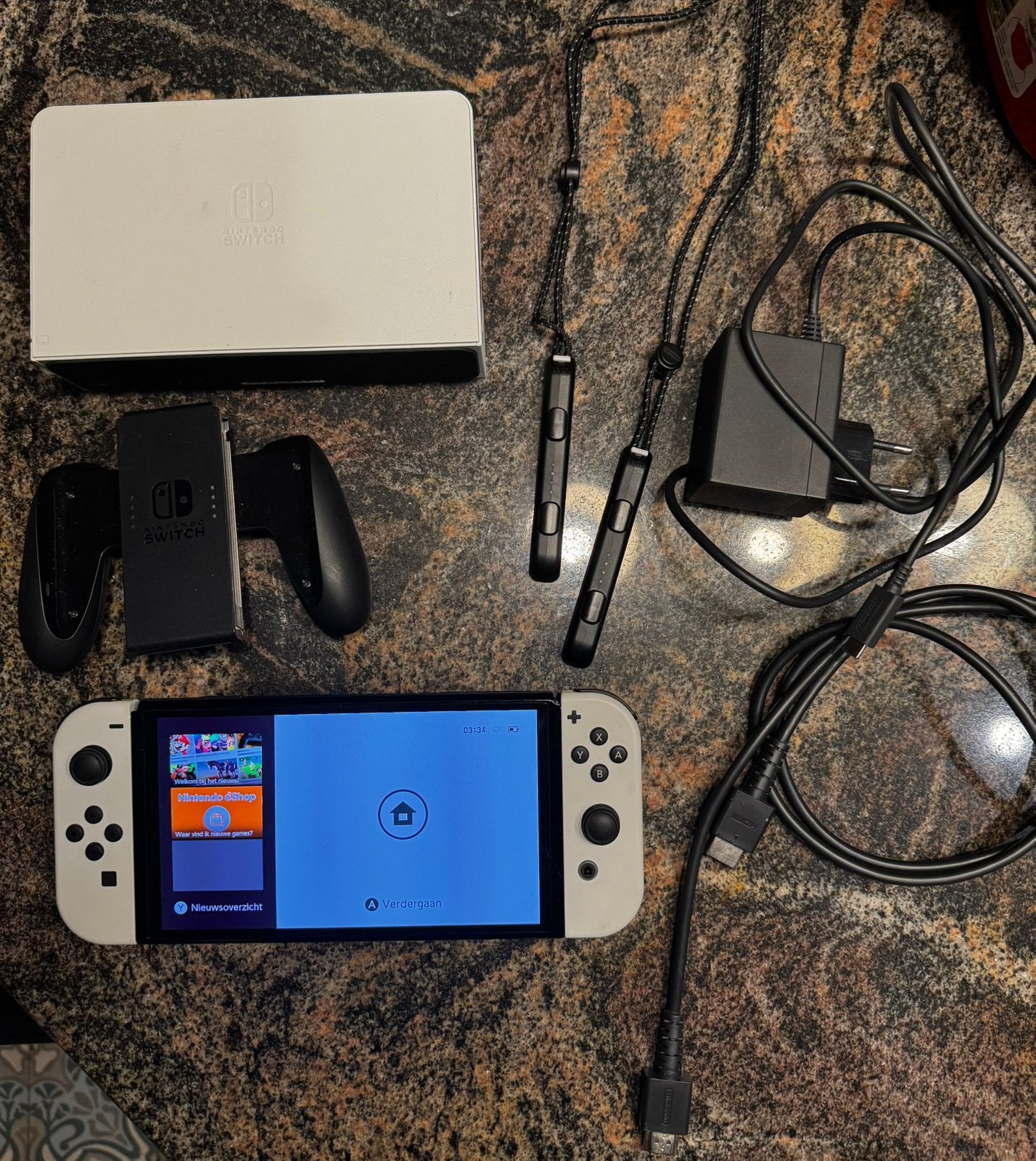 Nintendo switch oled, Games en Spelcomputers, Spelcomputers | Nintendo Switch, Met 2 controllers, Zo goed als nieuw, Met harde schijf