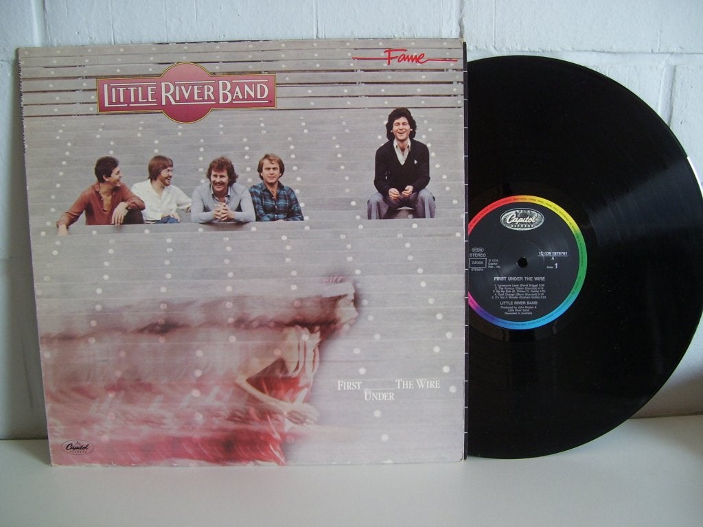 LITTLE RIVER BAND  first under the wire, Pop rock, Enlèvement ou Envoi, Comme neuf, Avec pochette intérieure