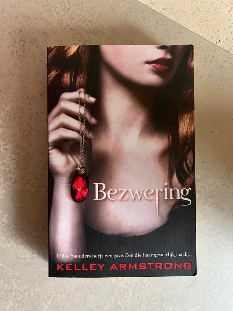 Kelley Armstrong - Bezwering, Boeken, Ophalen of Verzenden, Kelley Armstrong