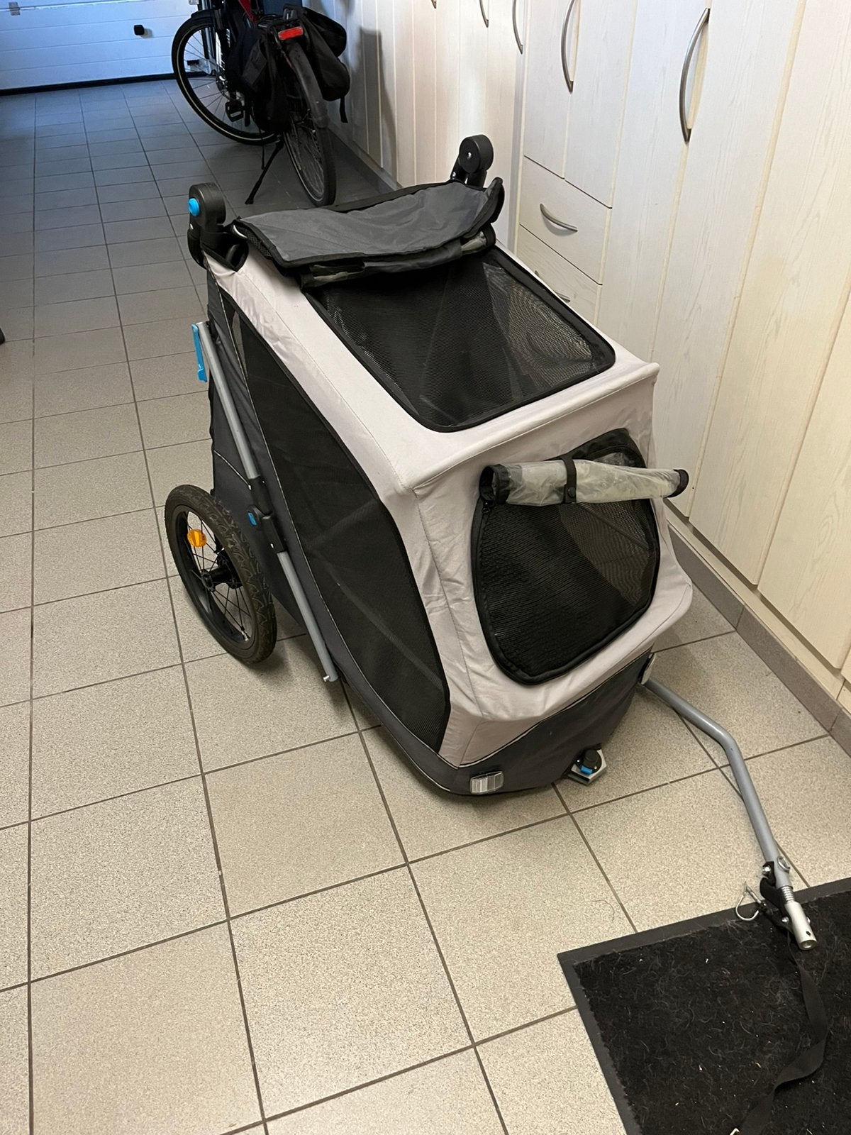 Trixie hondenfietscar grijs - zwart , inklapbaar, Dieren en Toebehoren, Honden-accessoires, Trixie, Ophalen, Zo goed als nieuw