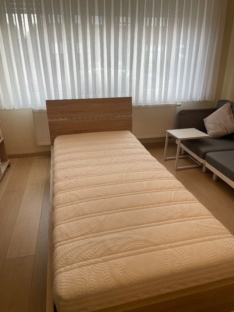 Bed, Maison & Meubles, Chambre à coucher | Lits, Autres couleurs, Enlèvement, 200 cm, Bois