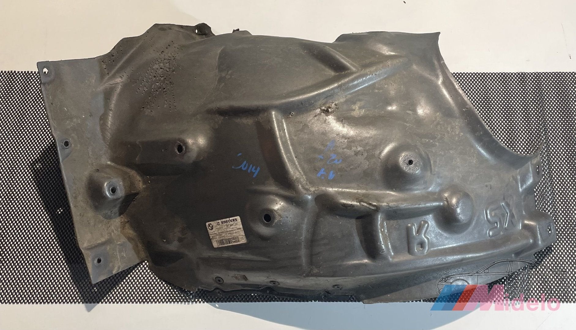 BMW F20 MODDERKUIP RECHTS VOOR 7241846-10, Auto-onderdelen, Gebruikt, -, -, Ophalen of Verzenden