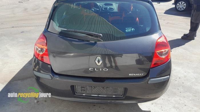 Pare-chocs arrière d'un Renault Clio, Renault, -, 3 mois de garantie, Utilisé