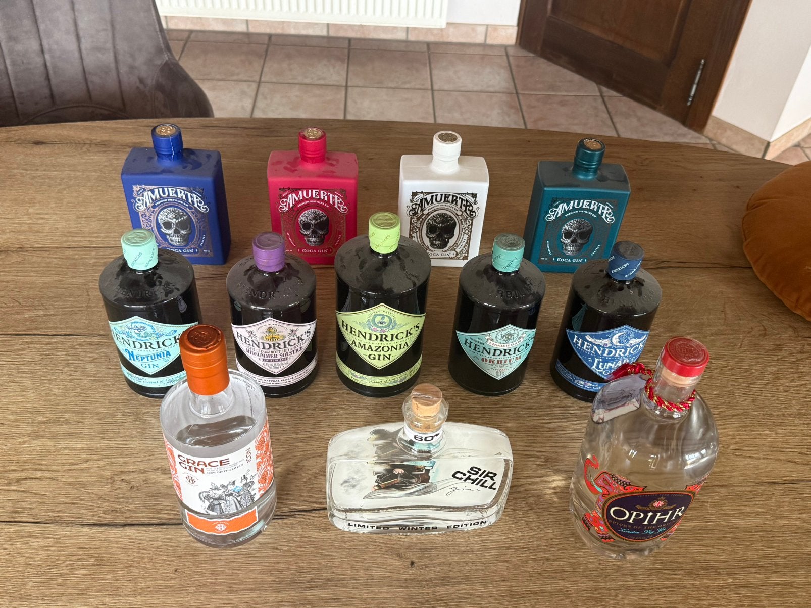 Gin – 12 verzegelde flessen (amuerte, hendricks, sir chill), Verzamelen, Ophalen, Nieuw, Overige typen