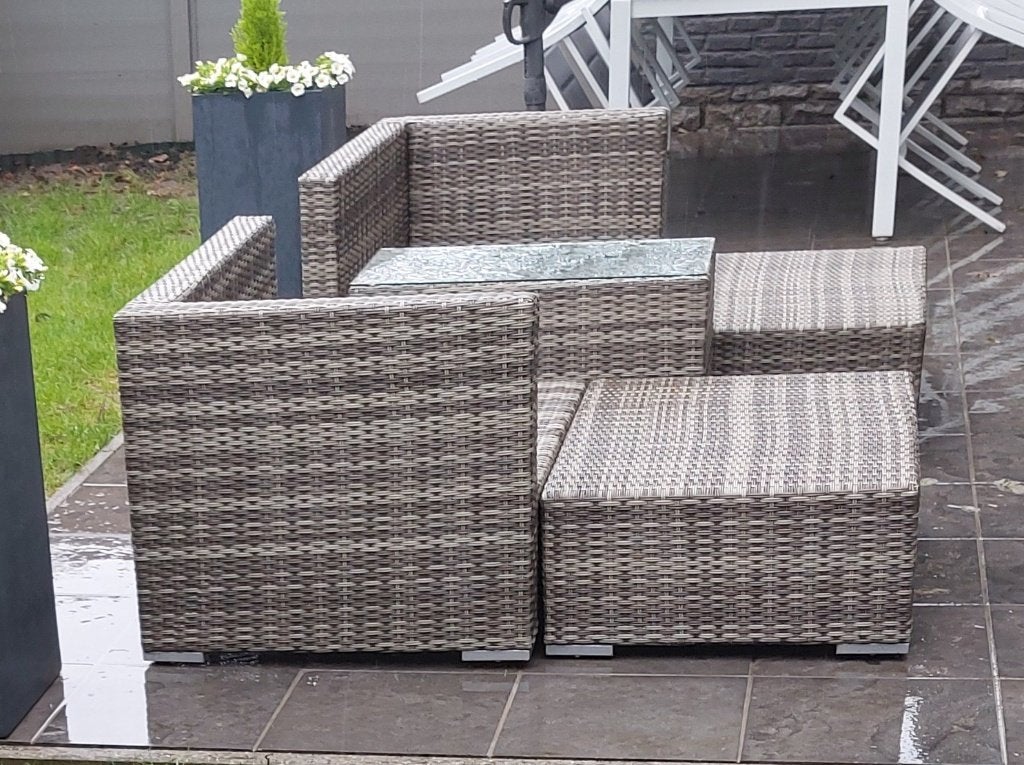 Loungeset (5 delen) voor buiten, Tuin en Terras, Ophalen, 4 zitplaatsen, Kunststof, Gebruikt