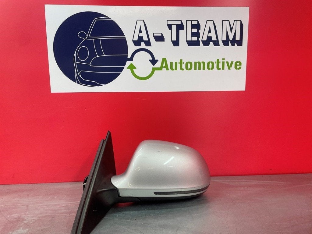 RETROVISEUR EXTERIEUR GAUCHE A4 Avant (B8) (|8K1857409F|), Auto-Union-Straße  1,
85057  Ingolstadt, DE, Info@audi.de, Audi, Utilisé