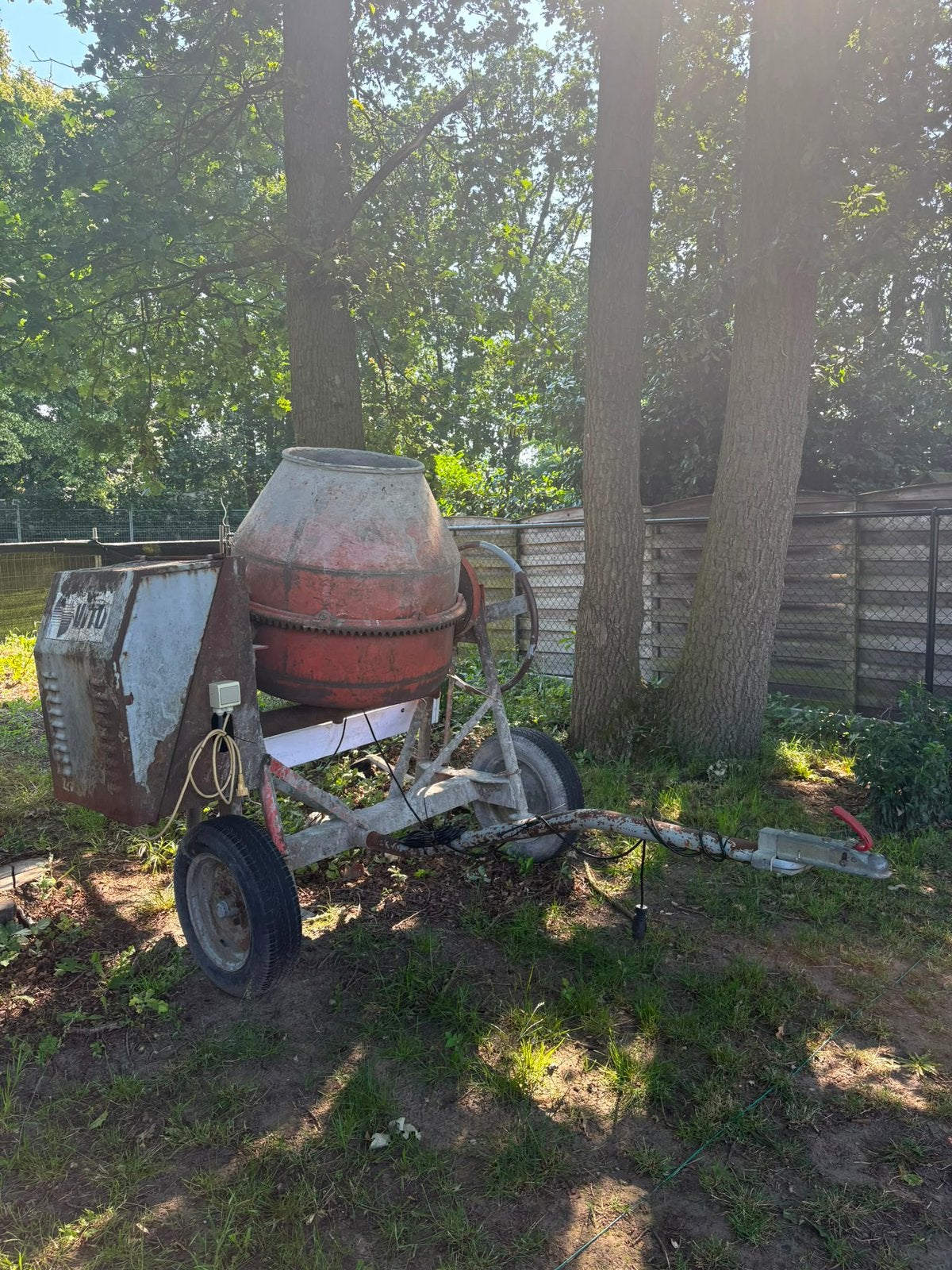 Mortel/beton molen 220V, Ophalen, Gebruikt