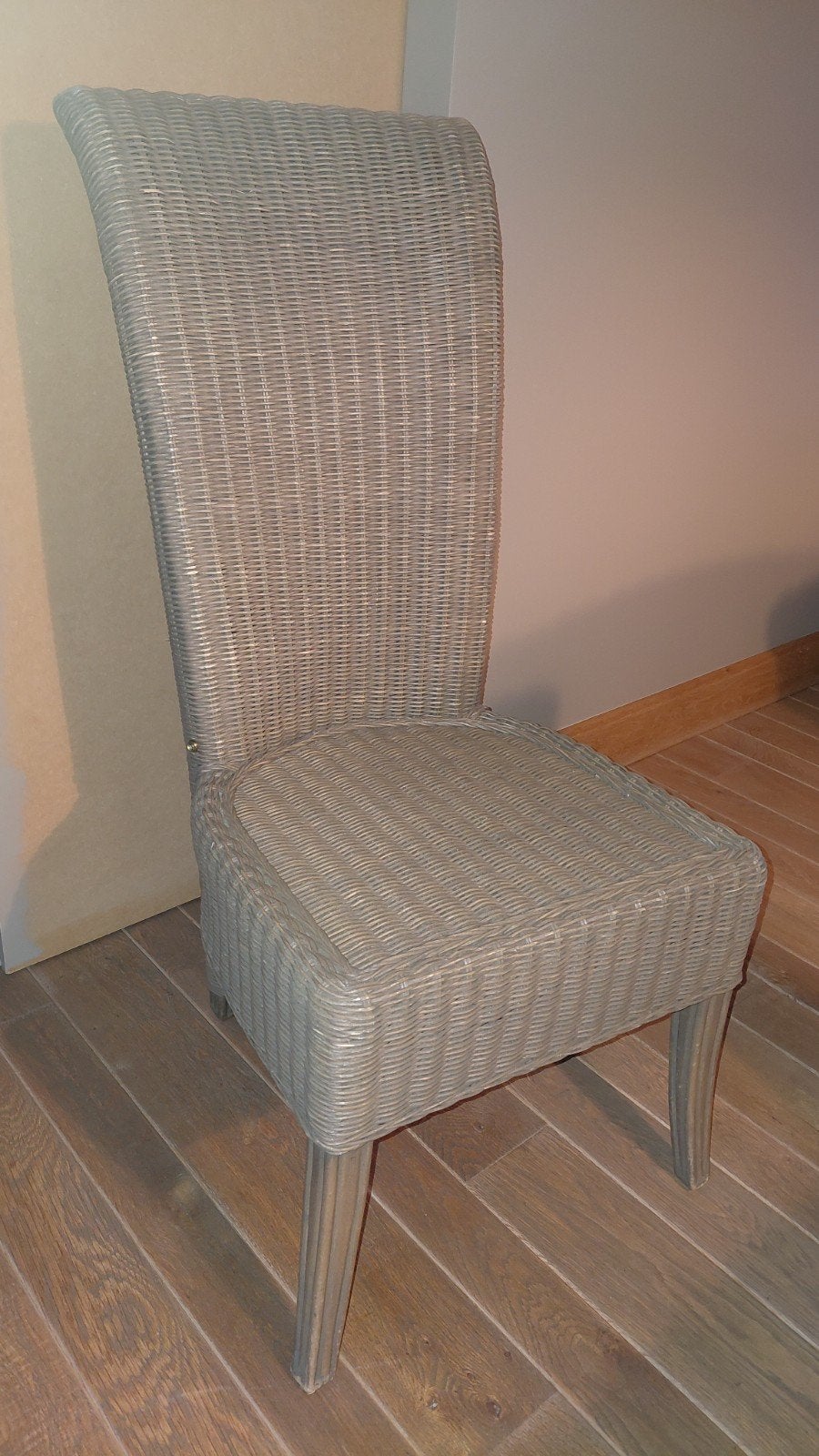 6 gratis stoelen in goede staat, Ophalen