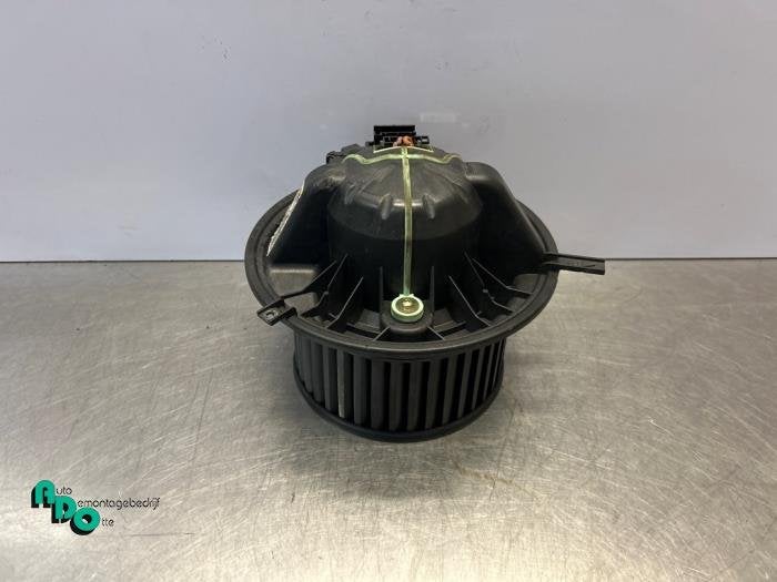 Moteur de ventilation chauffage d'un BMW 1-Serie (1-Serie 03, -, 3 mois de garantie, Utilisé, -