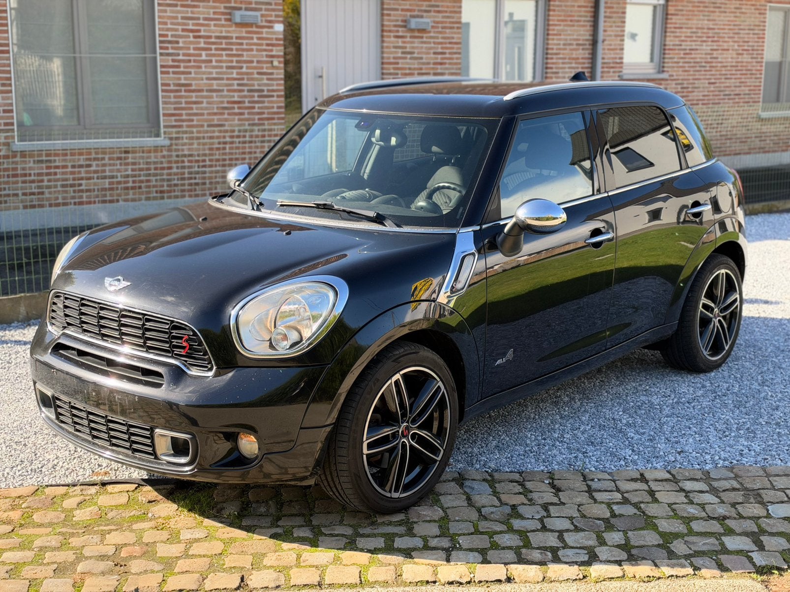 MINI COOPER S COUNTRYMAN 4 ANS ! /AUTOMATIQUE ! 184 CHEVAUX , Autos, Euro 5, 135 kW, Entretenue par le concessionnaire, Noir