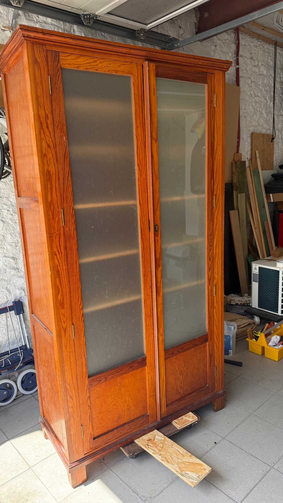 Antieke kast, 25 à 50 cm, Avec tablette(s), 100 à 150 cm, Enlèvement