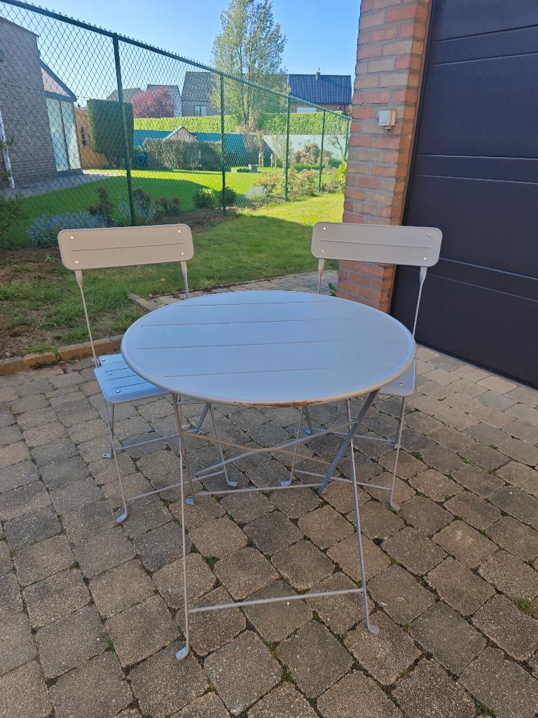 Terrastafel en 2 stoelen - Sundso, Tuin en Terras, Tuintafels, Ophalen, Gebruikt, Rond, Metaal