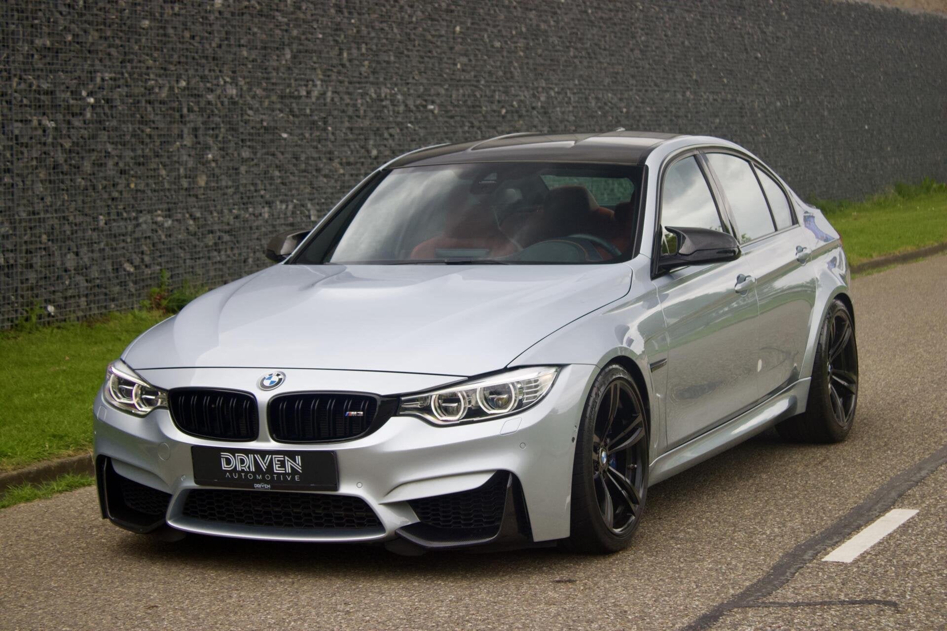 BMW F80 M3 | Silverstone - EL Midpipe - Vol opties - Uniek!, Cuir, Argent ou Gris, Achat, Entreprise