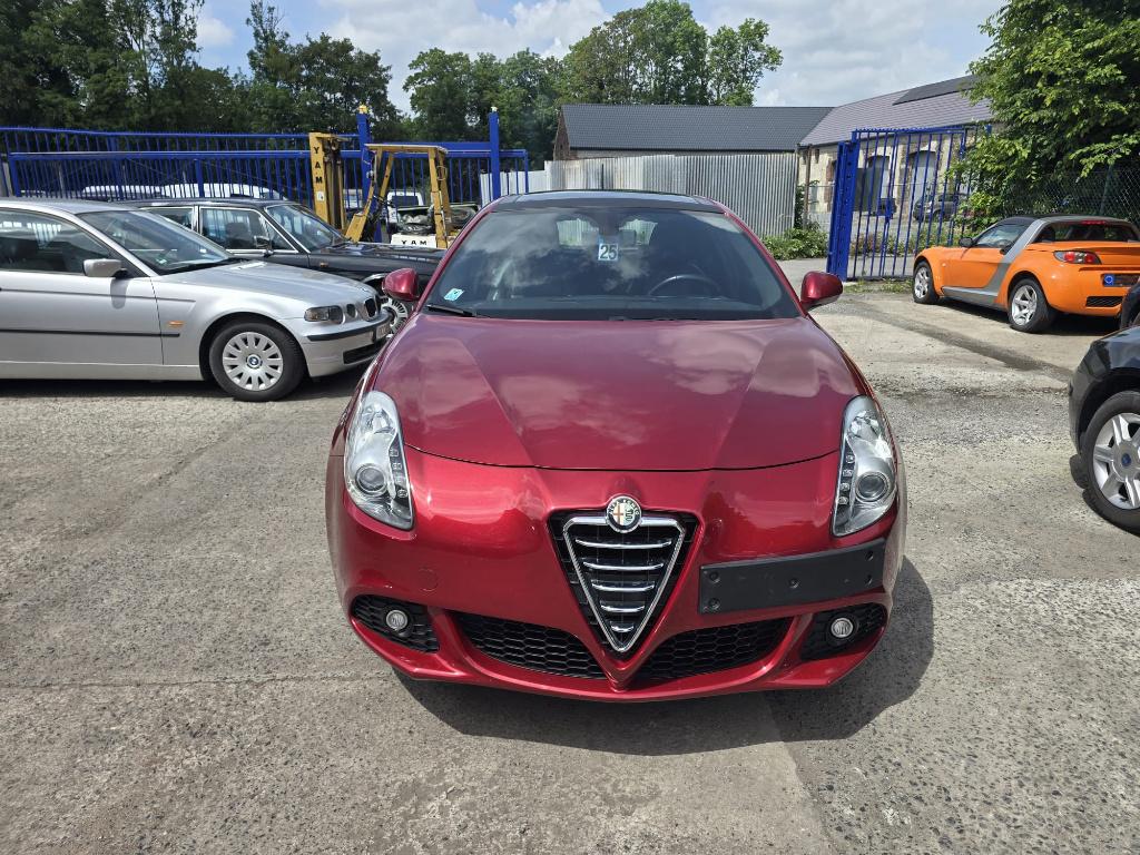 Alfa giulietta 1400cc essence 2012 156000km bt auto GARANTIE, Euro 5, Achat, Entreprise, Carnet d'entretien
