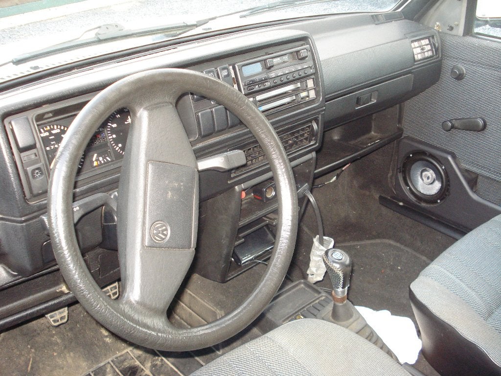 VW GOLF 2 - 1990 -3 deurs , 5 vit. / open dak , trekhaak, foto 4