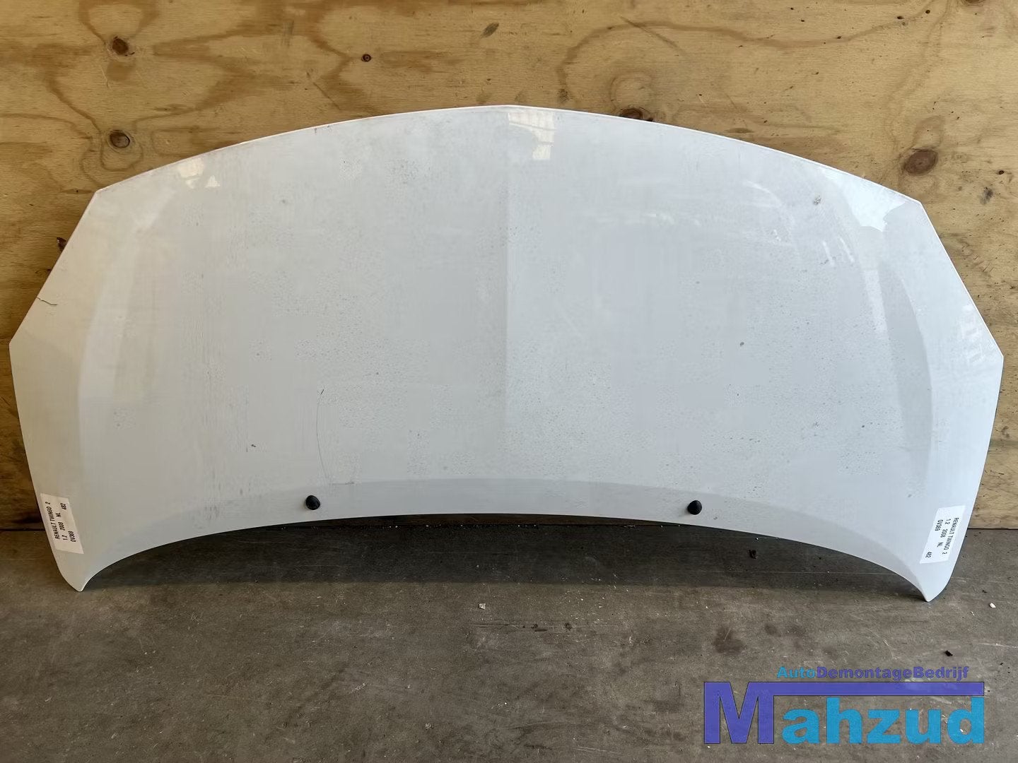 Capot (endommag ) pour Renault Twingo 2 blanche OV369 (2007-, Renault Group, Contact.group@renault.com, Renault, Utilisé