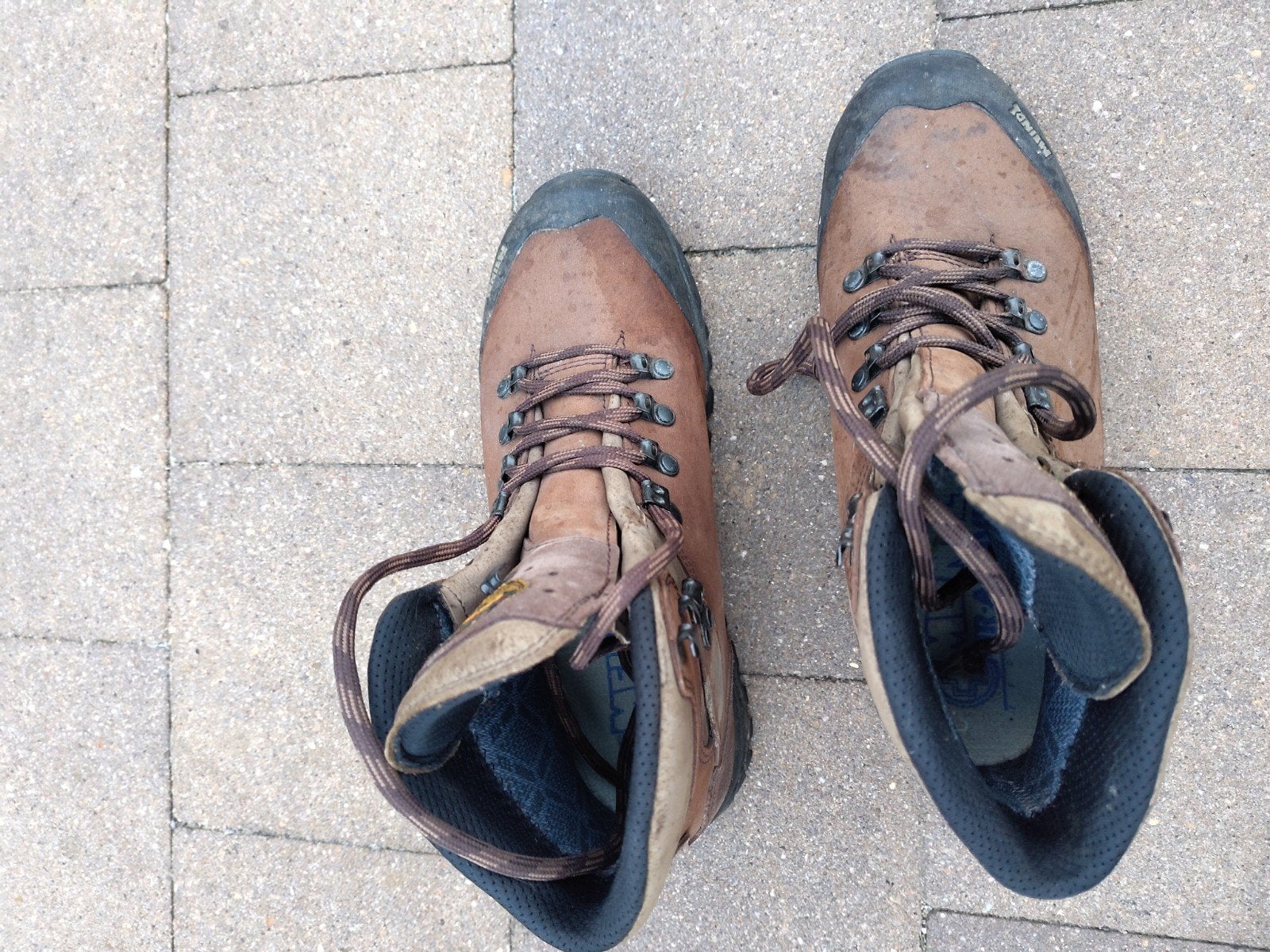 Chaussures de haute montagne et de randonnée Meindl taille 4, Enlèvement ou Envoi, Comme neuf, Chaussures