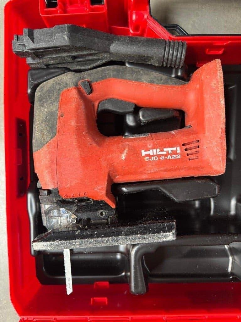 Hilti Decoupeerzaag, Doe-het-zelf en Bouw, Ophalen, Gebruikt, Decoupeerzaag, 600 tot 1200 watt