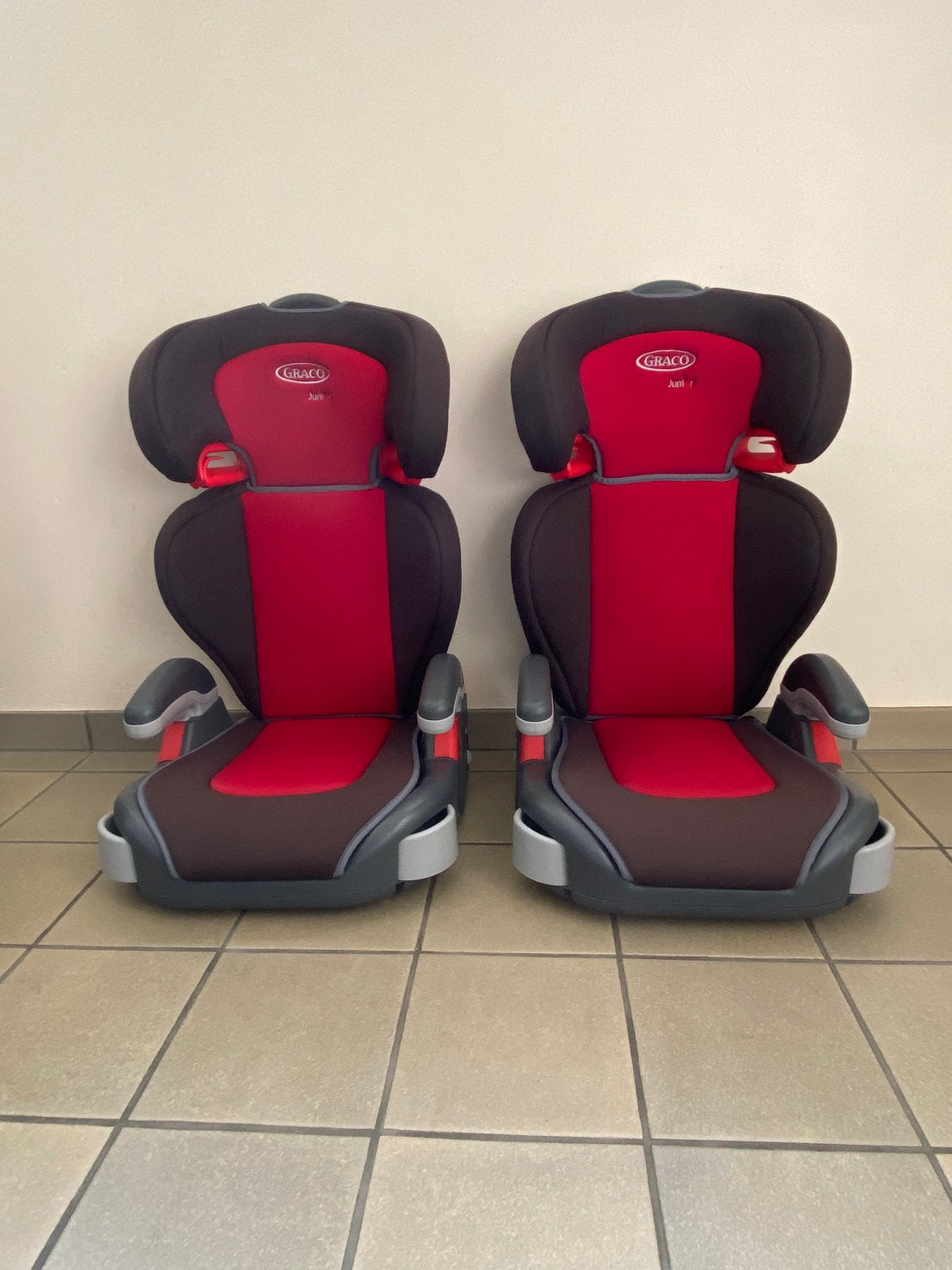 2 autostoelen, Ceinture de sécurité, 22 à 36 kg, Comme neuf, Enlèvement