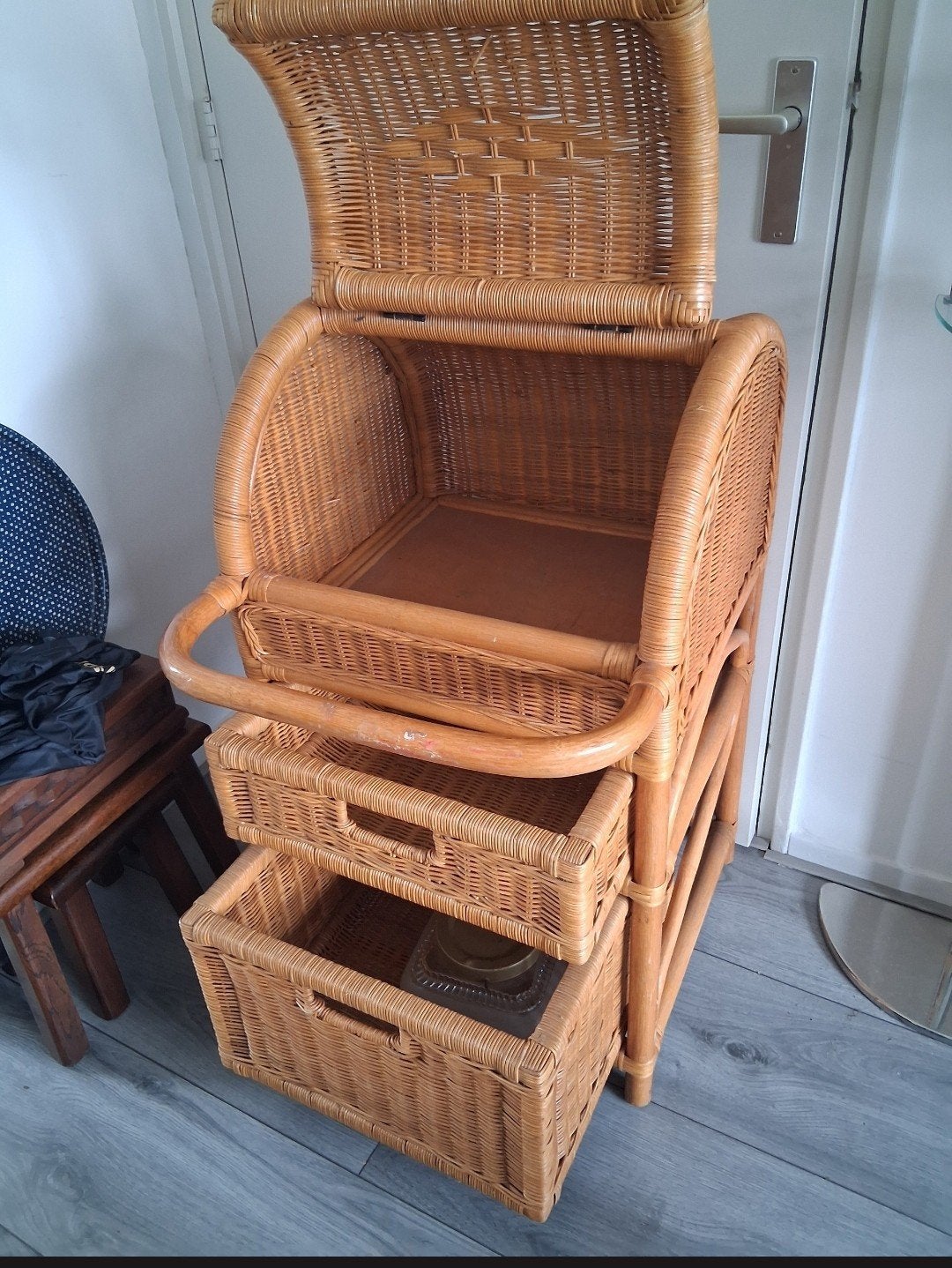 vintage rieten/ rotan opbergmeubel.heel stevig, Huis en Inrichting, Ophalen