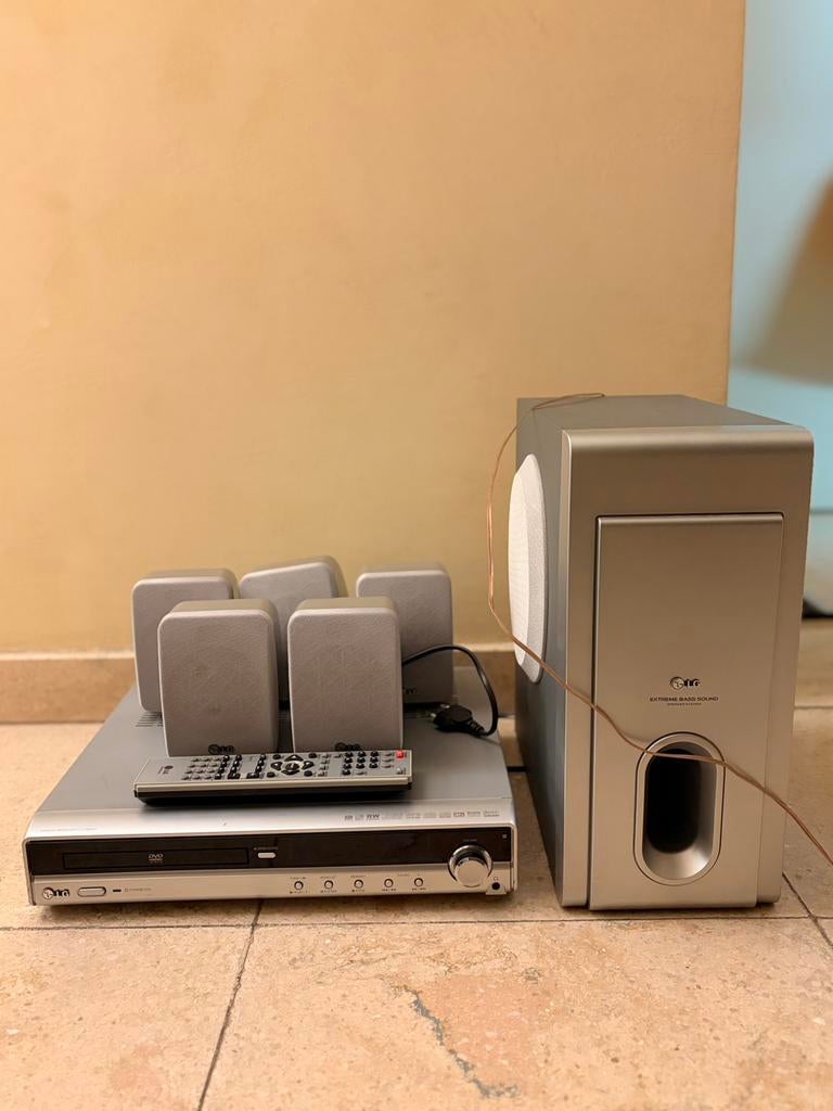 Home Cinéma LG 5.1 + Lecteur DVD – Complet avec Télécommande, TV, Hi-fi & Vidéo, Autres marques, Enlèvement, Utilisé, Système 5.1