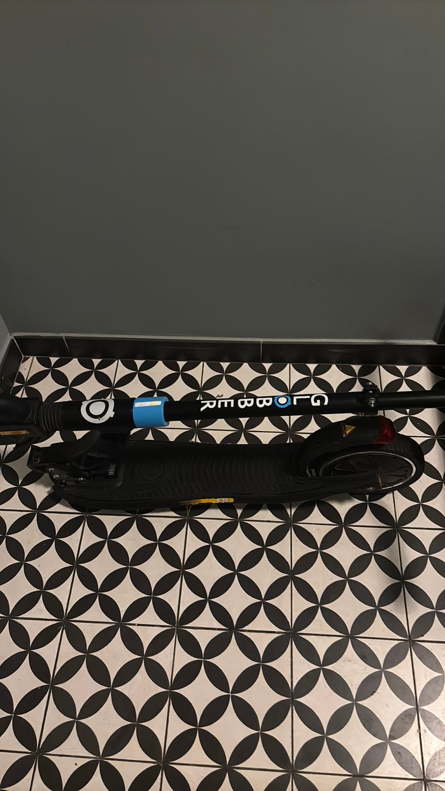 Elektrice kinder step  E-15  motoren Globber, Ophalen, Gebruikt
