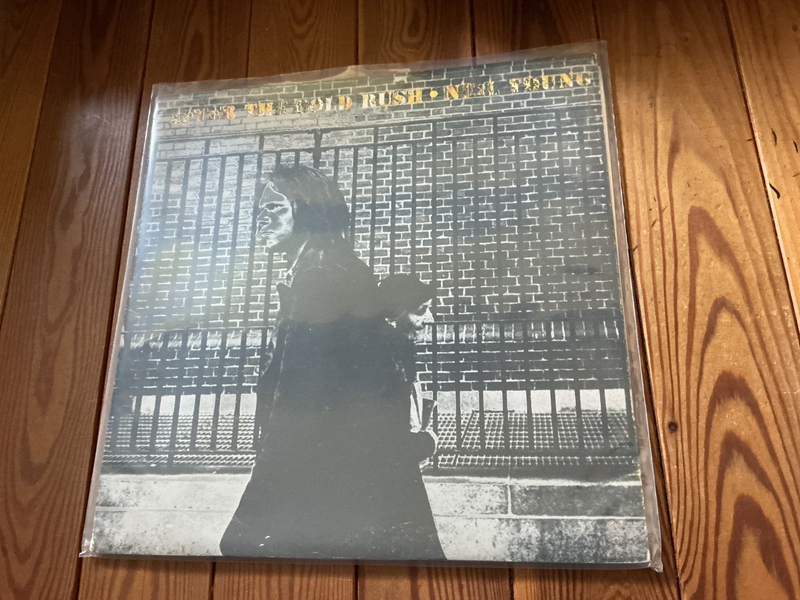 LP Neil Young - after the gold rush, Cd's en Dvd's, Vinyl | Rock, Ophalen of Verzenden, Zo goed als nieuw