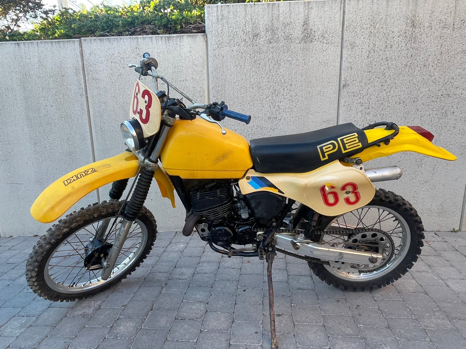 Suzuki PE125, Particulier
