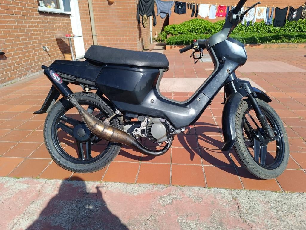 Wallaroo - 70cc airsal, hpi , Malossi, ninja, Ophalen