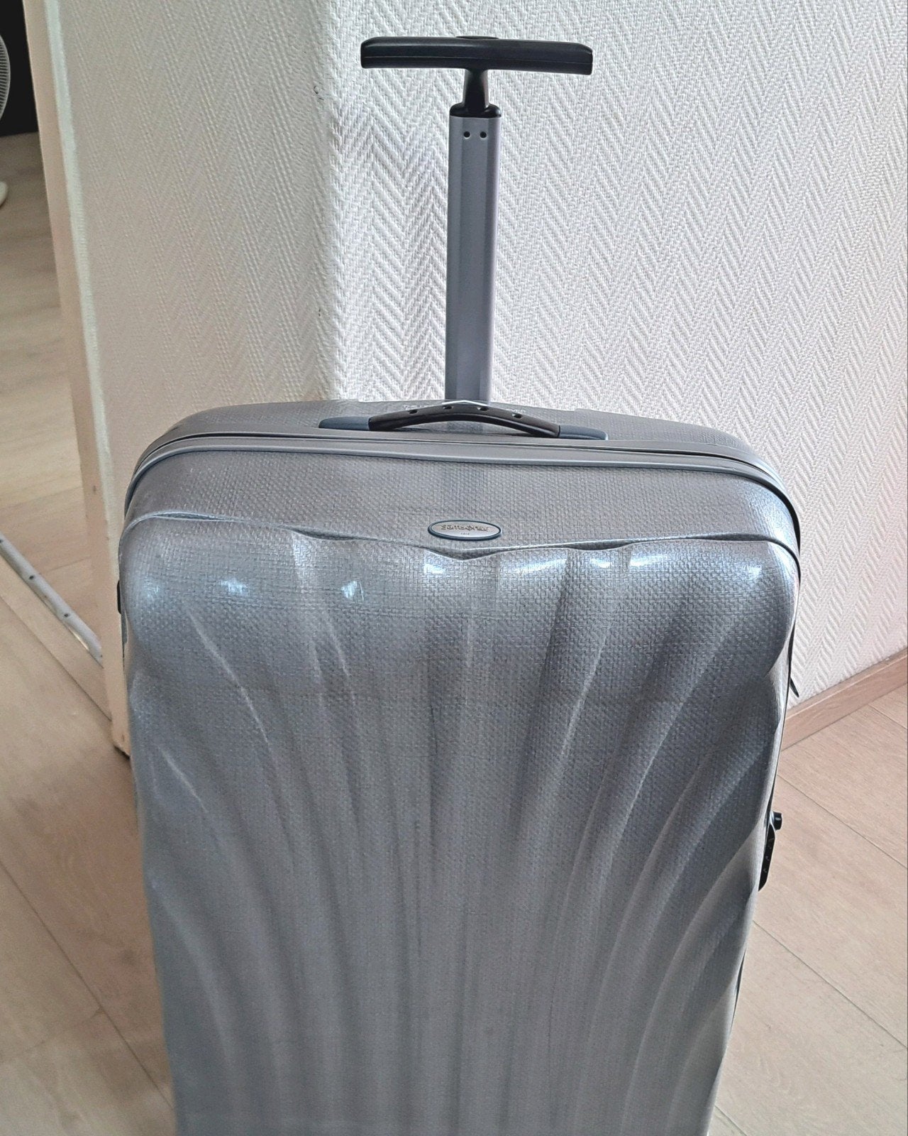 samsonite modèle cosmolite légère grande taille 82/55/30 cm, Enlèvement, Comme neuf