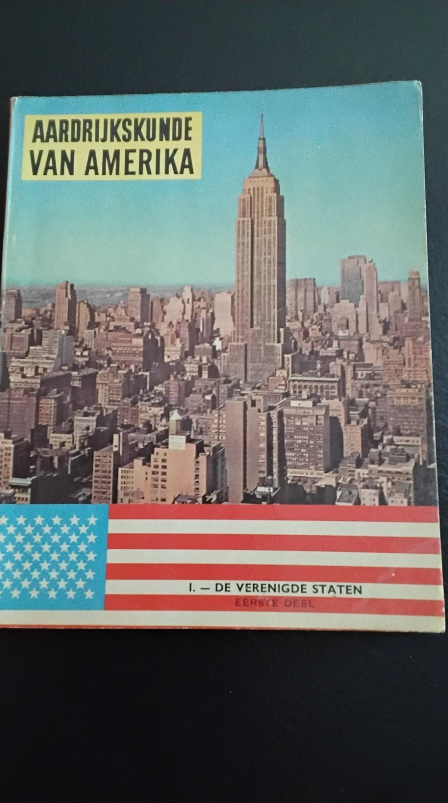 KUIFJE UITGAVE AARDRIJKSKUNDE de verenigde staten eerst deel, Boeken, Prentenboeken en Plaatjesalbums, Ophalen of Verzenden, Zo goed als nieuw