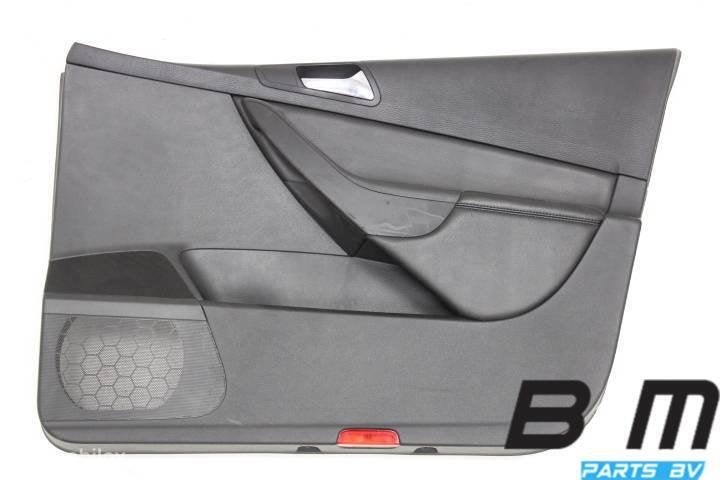 Deurpaneel rechts leer VW Passat B6 3C1867012CG, Auto-onderdelen, Gebruikt