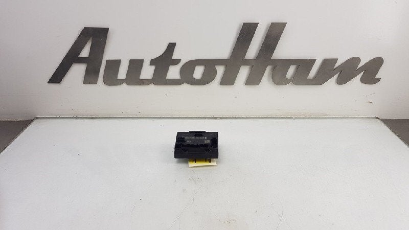 ORDINATEUR VEROUILLAGE CENTRALISE Audi Q2 (GAB / GAG), Auto-Union-Straße  1,
85057  Ingolstadt, DE, Info@audi.de, Audi, Utilisé