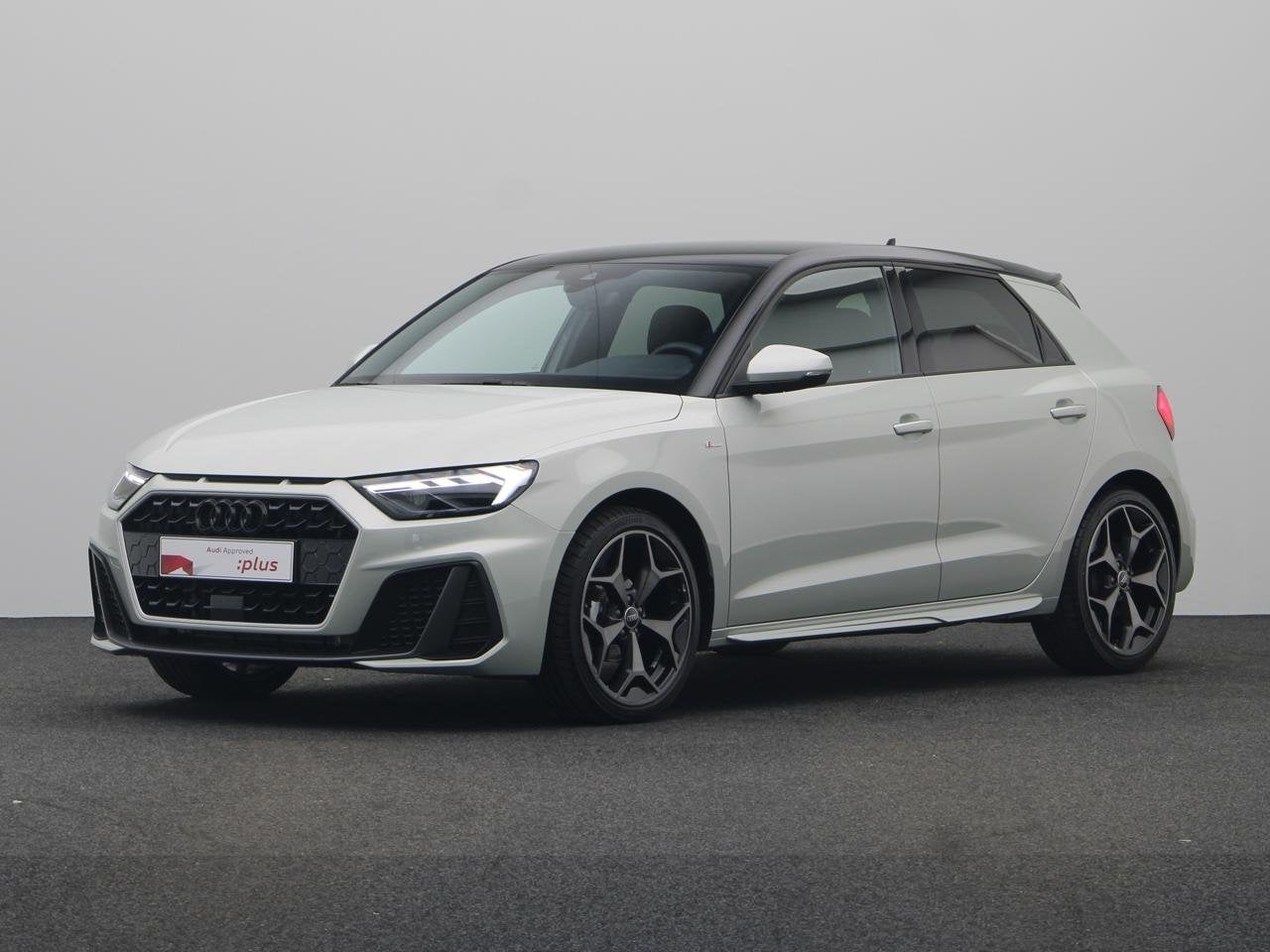Audi A1 Sportback S-LINE 25 TFSI 95 PK S-TRONIC AUTOMAAT, Auto's, Automaat, A1, 127 g/km, Bedrijf