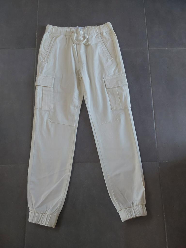 Pantalon cargo beige Bershka, Enlèvement ou Envoi, Beige