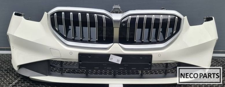 BMW 5 SERIE G60 G61 VOORBUMPER BUMPER COMPLEET ORIGINEEL!!!, Auto-onderdelen, Gebruikt, -, Voor, -