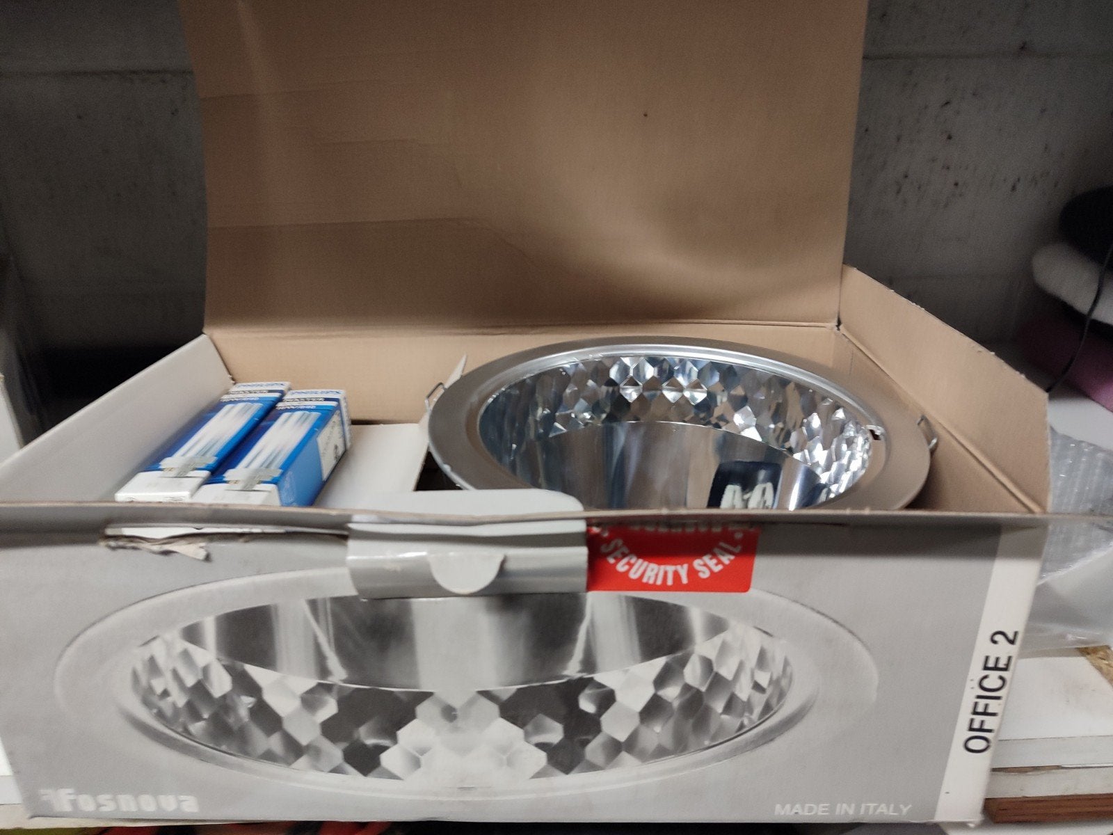 Ingebouwde verlichting, Ophalen, Opbouwspot